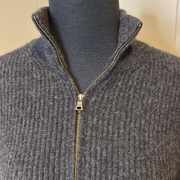 Banana Republic Women’s Large 1/4 Zip Up Turtleneck Sweater Knit - Picture 2 of 5